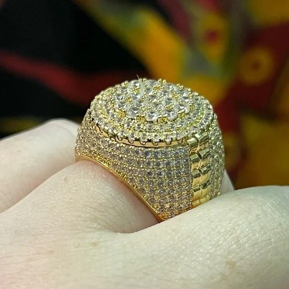 NWT Iced Out Bling CZ Gold Plated Men’s Size 8 Ring - Picture 2 of 6